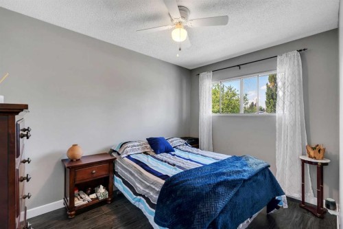 249 Acadia Drive Se, Calgary, AB - Indoor Photo Showing Bedroom