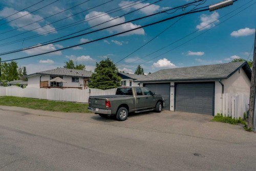 249 Acadia Drive Se, Calgary, AB - Outdoor