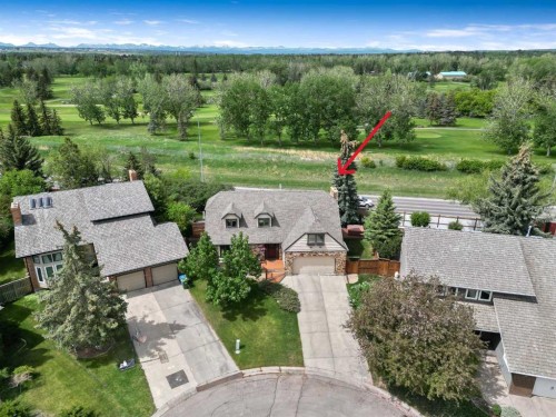 39 Canova Close Sw, Calgary, AB - Outdoor With View