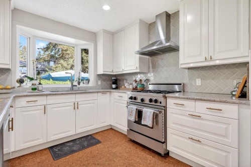 5120 Dalham Crescent Nw, Calgary, AB 