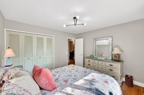 5120 Dalham Crescent Nw, Calgary, AB 
