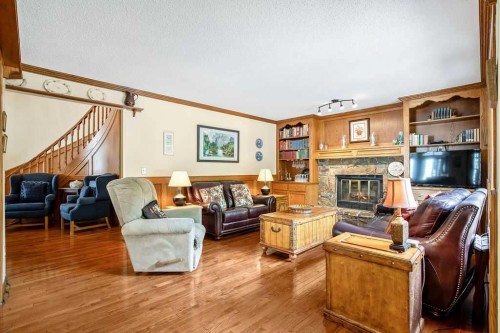 133 Signal Hill Circle Sw, Calgary, AB 