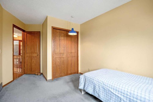 133 Signal Hill Circle Sw, Calgary, AB 