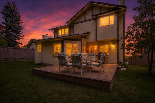 133 Signal Hill Circle Sw, Calgary, AB 