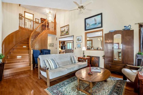 133 Signal Hill Circle Sw, Calgary, AB 