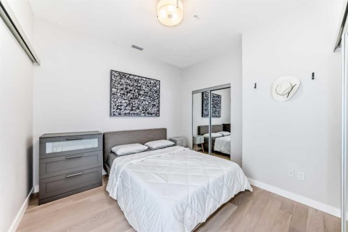 2105-1234 5 Avenue Nw, Calgary, AB - Indoor Photo Showing Bedroom