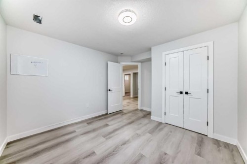 114 Autumn Circle Se, Calgary, AB - Indoor Photo Showing Other Room