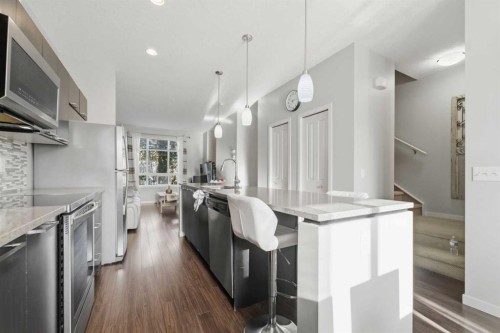 131 Copperpond Row Se, Calgary, AB 