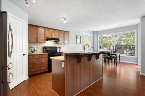1876 New Brighton Drive Se, Calgary, AB 