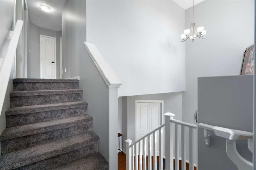 1876 New Brighton Drive Se, Calgary, AB 