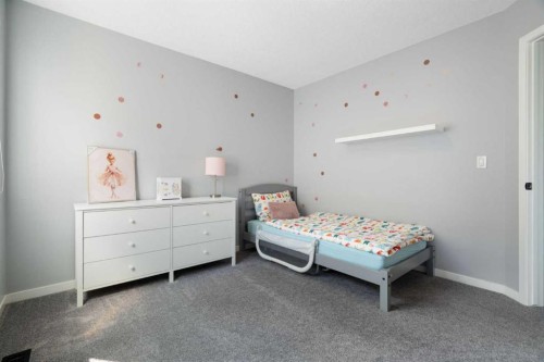 1876 New Brighton Drive Se, Calgary, AB 
