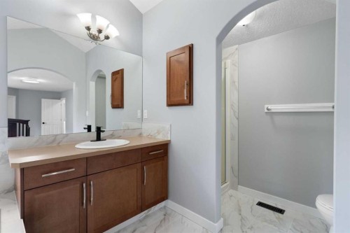 1876 New Brighton Drive Se, Calgary, AB 