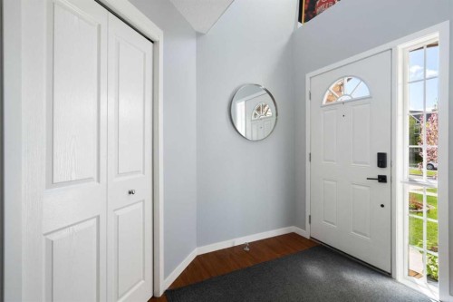 1876 New Brighton Drive Se, Calgary, AB 