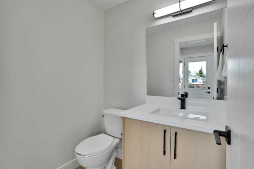 74 Castledale Way Ne, Calgary, AB - Indoor Photo Showing Bathroom