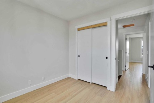 74 Castledale Way Ne, Calgary, AB - Indoor Photo Showing Other Room