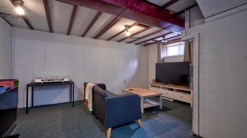 20 Tuscany Valley Park Nw, Calgary, AB - Indoor Photo Showing Basement