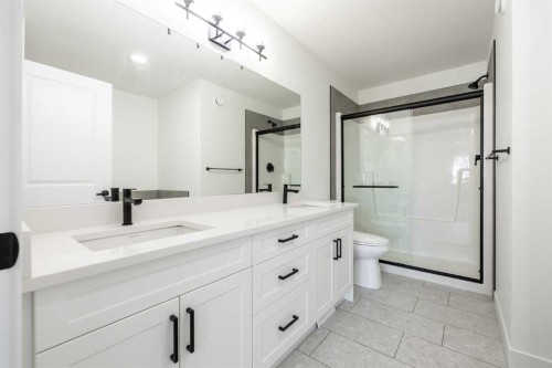 145 Sora Gardens Se, Calgary, AB 