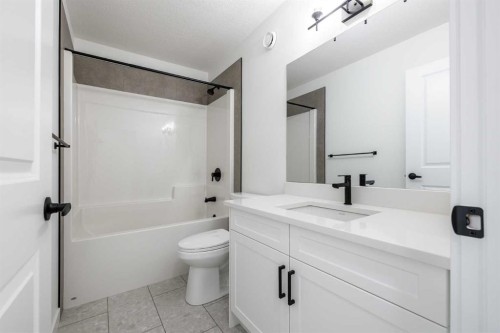 145 Sora Gardens Se, Calgary, AB 