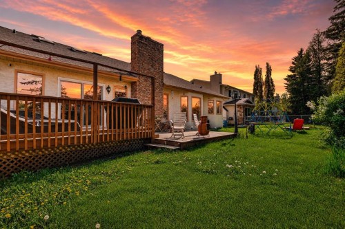 876 Shawnee Drive Sw, Calgary, AB - Outdoor