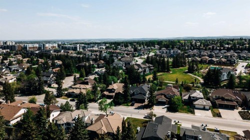 876 Shawnee Drive Sw, Calgary, AB - Outdoor