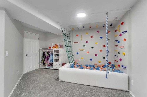 46 Wilson Road Ne, Langdon, AB - Indoor