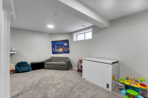 46 Wilson Road Ne, Langdon, AB - Indoor