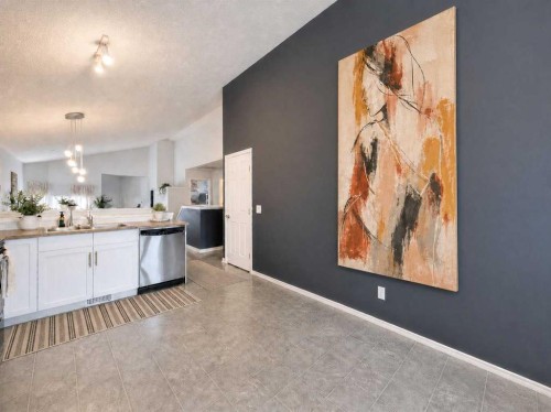 129 Cimarron Grove Circle, Okotoks, AB - Indoor