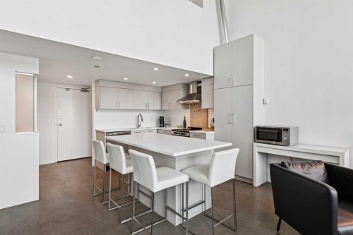 511-535 8 Avenue Se, Calgary, AB - Indoor