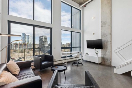 511-535 8 Avenue Se, Calgary, AB - Indoor