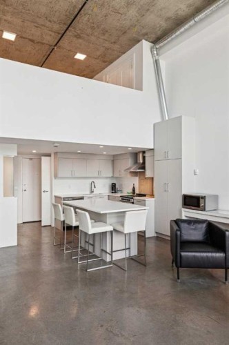 511-535 8 Avenue Se, Calgary, AB - Indoor Photo Showing Other Room