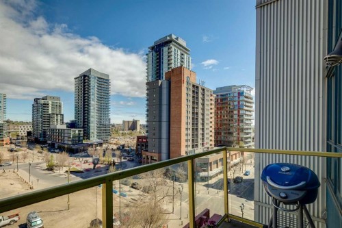 511-535 8 Avenue Se, Calgary, AB - Outdoor With Balcony