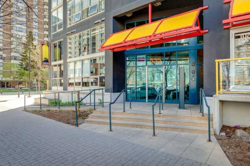 511-535 8 Avenue Se, Calgary, AB - Outdoor