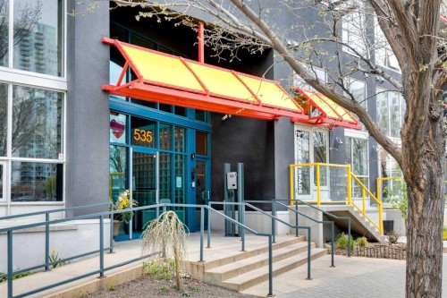511-535 8 Avenue Se, Calgary, AB - Outdoor