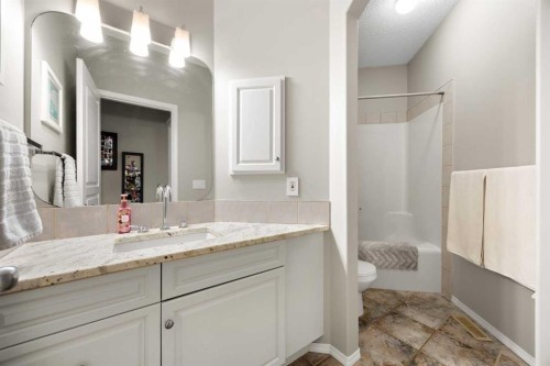 138 Cranwell Close Se, Calgary, AB - Indoor Photo Showing Bathroom