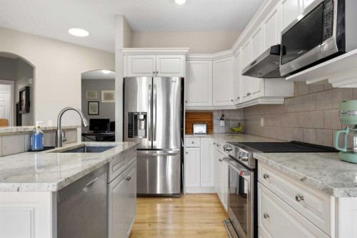 138 Cranwell Close Se, Calgary, AB - Indoor Photo Showing Kitchen With Upgraded Kitchen