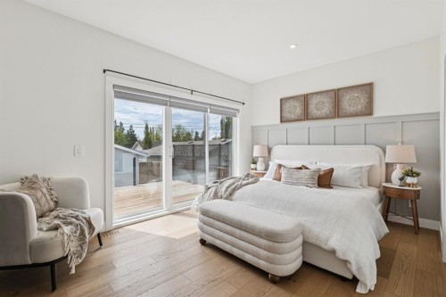 4747 26 Avenue Sw, Calgary, AB - Indoor Photo Showing Bedroom