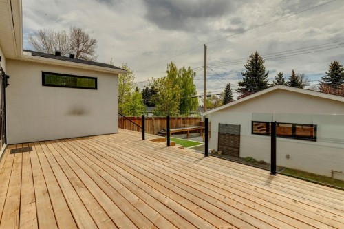 4747 26 Avenue Sw, Calgary, AB - Outdoor