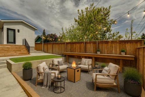 4747 26 Avenue Sw, Calgary, AB - Outdoor
