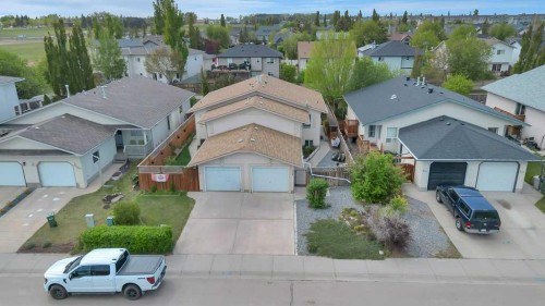 312 Strathaven Drive, Strathmore, AB - Outdoor