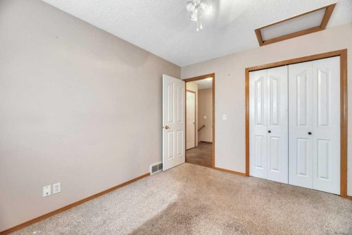 312 Strathaven Drive, Strathmore, AB - Indoor Photo Showing Other Room