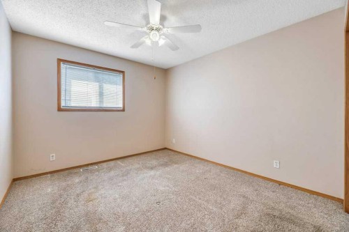 312 Strathaven Drive, Strathmore, AB - Indoor Photo Showing Other Room