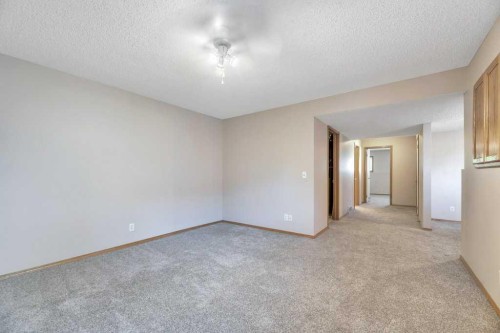 312 Strathaven Drive, Strathmore, AB - Indoor Photo Showing Other Room