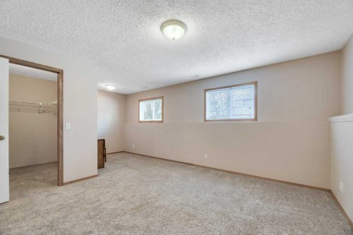 312 Strathaven Drive, Strathmore, AB - Indoor Photo Showing Other Room