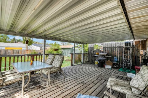 314 Bruce Avenue, Carbon, AB - Outdoor With Deck Patio Veranda With Exterior