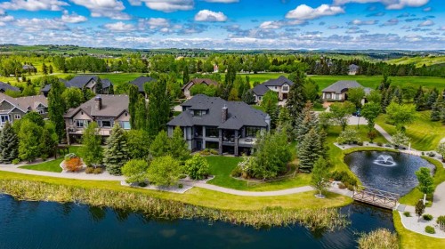 6 Heaver Gate, Heritage Pointe, AB 