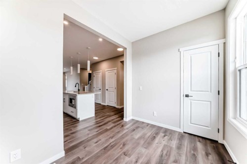 23 Magnolia Street Se, Calgary, AB - Indoor Photo Showing Other Room