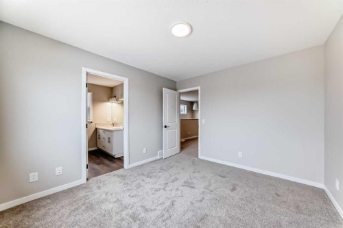 23 Magnolia Street Se, Calgary, AB - Indoor
