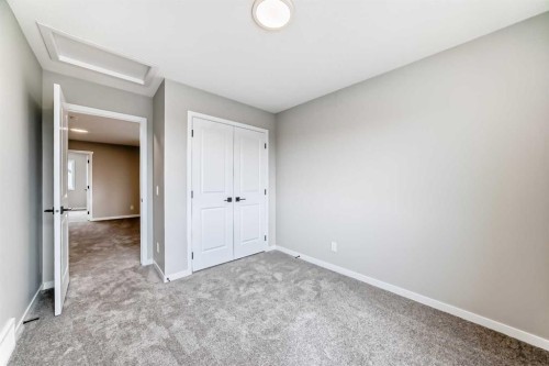 23 Magnolia Street Se, Calgary, AB - Indoor Photo Showing Other Room