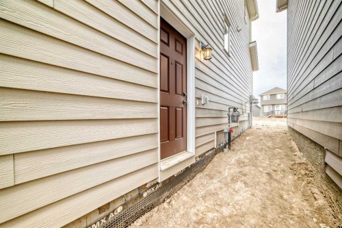 23 Magnolia Street Se, Calgary, AB - Outdoor With Exterior