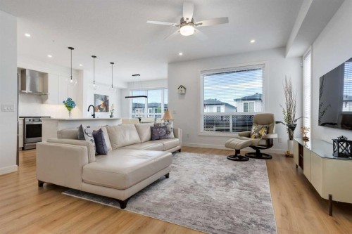 255-7820 Spring Willow Drive Sw, Calgary, AB 